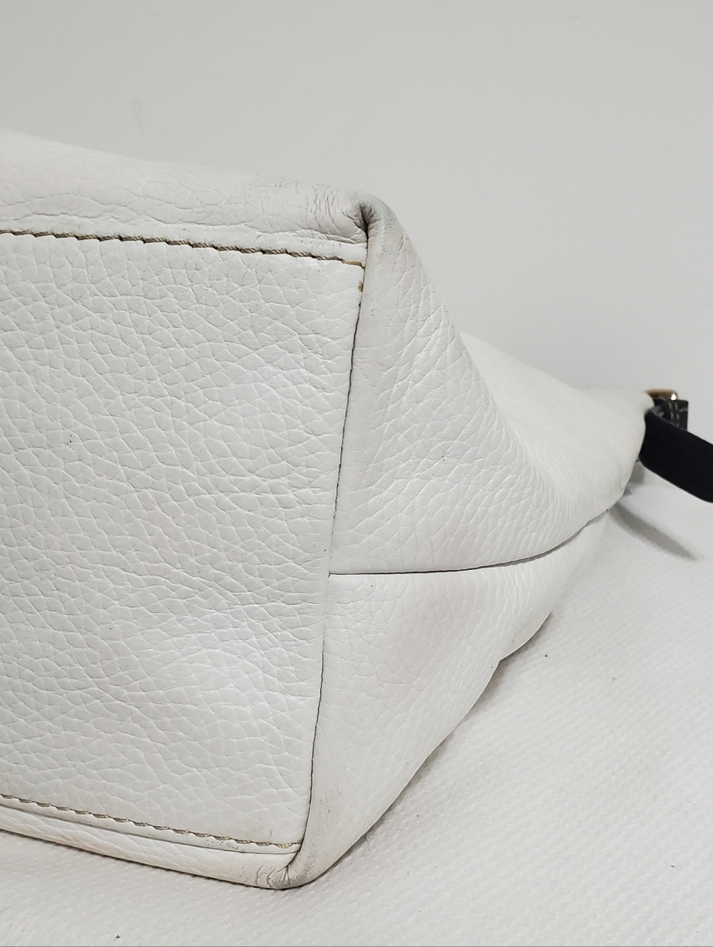 Dooney & Bourke Dillen Large Pocket Sac Hobo Shoulder Bag White Pebble Leather - Picture 8 of 16